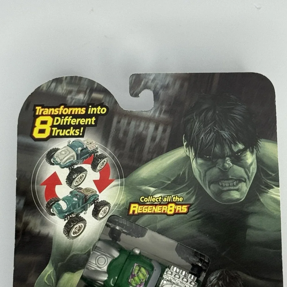 Marvel Regener8'rs 2008 Incredible Hulk Transforming Monster Truck NOS